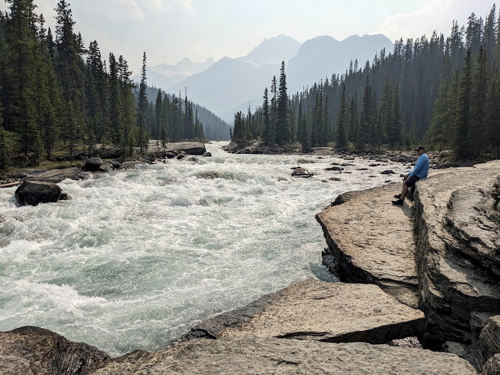 Banff National Park Alberta river and mountain views